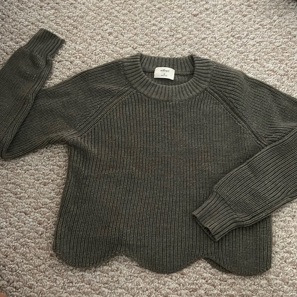 Wilfred Scallop Hem cropped sweater